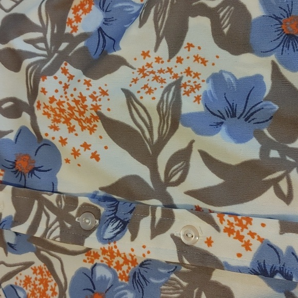 1970s Style Blouses - Picture 4 of 4